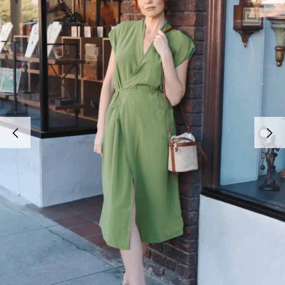 Oddbird Aydın Reversible House Dress - Green & Plaid - Picture 2 of 5